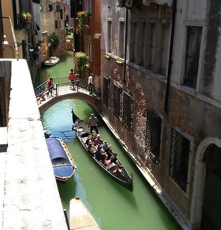 Balcone Sul Canale Венеция Экстерьер фото