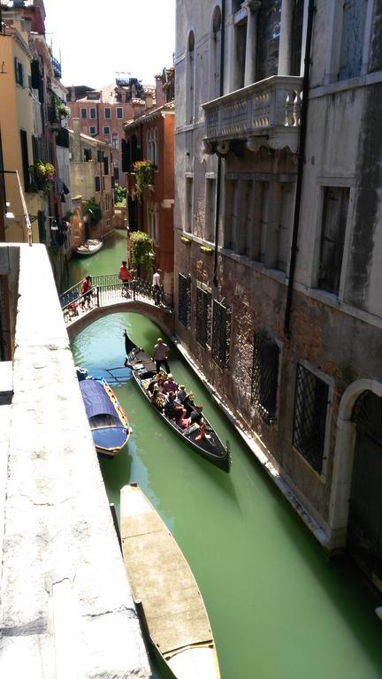 Balcone Sul Canale Венеция Экстерьер фото