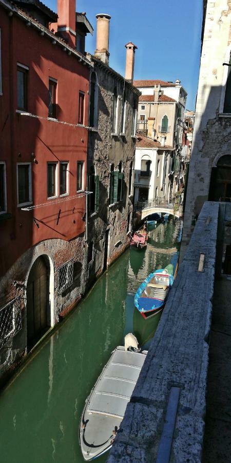 Balcone Sul Canale Венеция Экстерьер фото